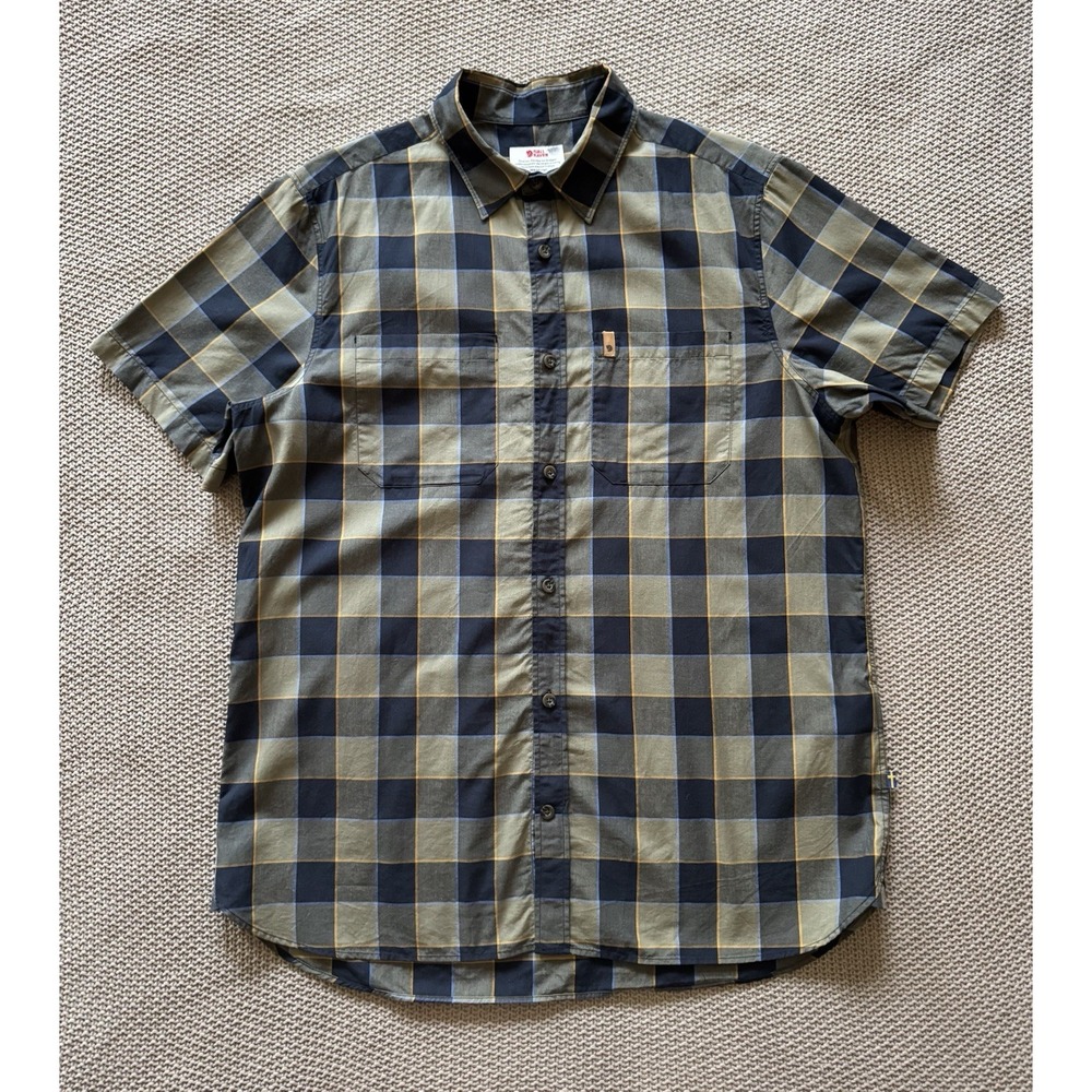 Fjall raven Men's Shirt Plaid Button Up Abisko Hike Short Sleeve Logo Sz XL